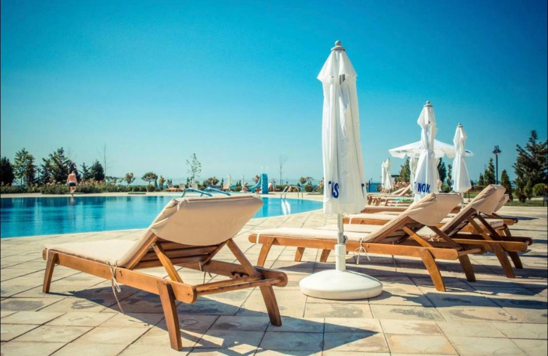 Apartment In Prestige Fort Beach Sveti Vlas Exterior photo