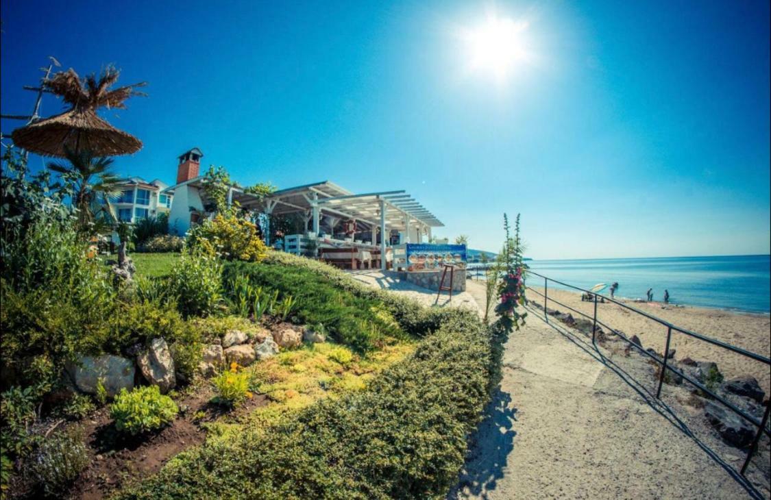 Apartment In Prestige Fort Beach Sveti Vlas Exterior photo