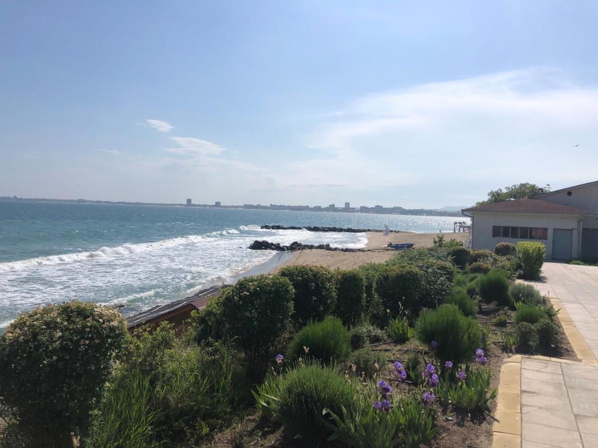 Apartment In Prestige Fort Beach Sveti Vlas Exterior photo